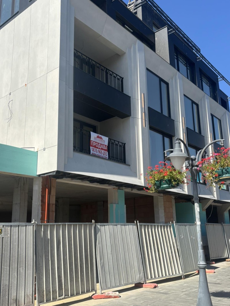 Продаја  2 спаваће собе Бургас , Центар , 120 м2 | 94576192