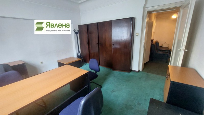 Eladó  2 hálószobás Sofia , Centar , 100 négyzetméter | 32509258 - kép [6]