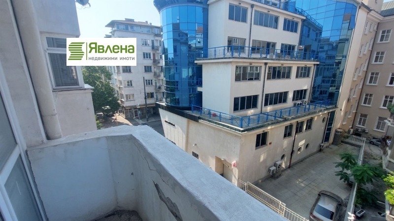 Eladó  2 hálószobás Sofia , Centar , 100 négyzetméter | 32509258 - kép [8]