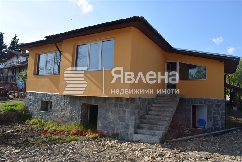 Продава  Къща област Бургас , с. Бродилово , 100 кв.м | 53836134