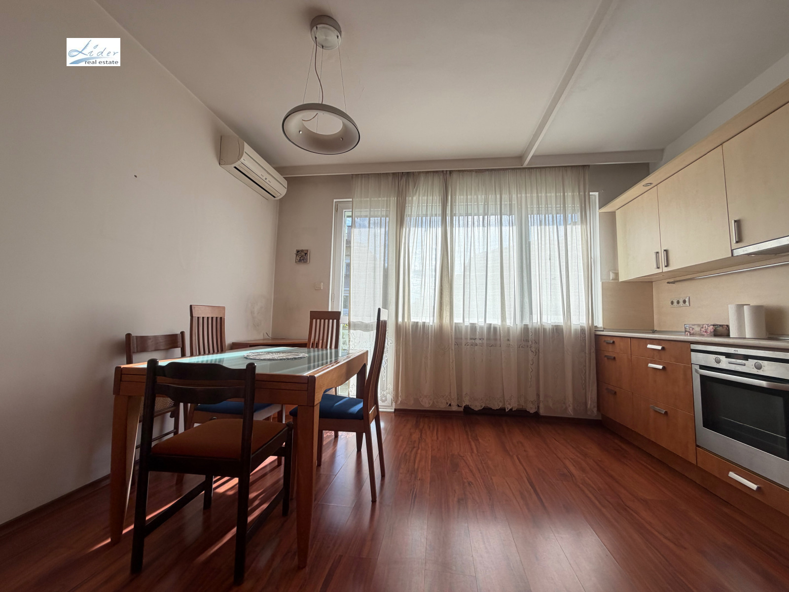 Продава 4-СТАЕН, гр. София, Лозенец, снимка 2 - Апартаменти - 55703072