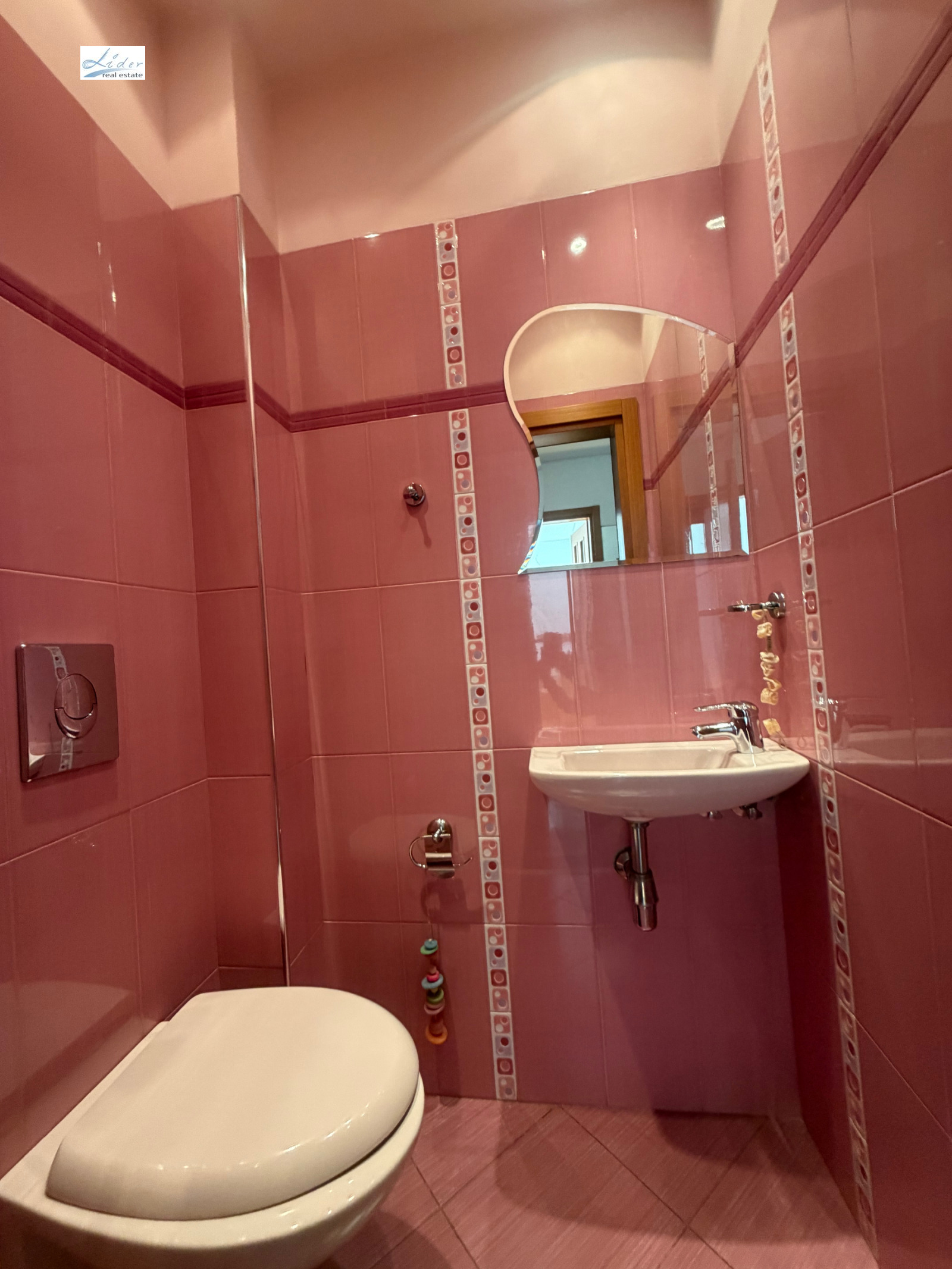 Продава 4-СТАЕН, гр. София, Лозенец, снимка 17 - Апартаменти - 55703072