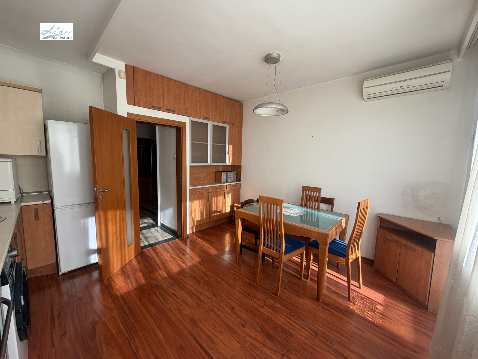 Продава 4-СТАЕН, гр. София, Лозенец, снимка 3 - Апартаменти - 55703072
