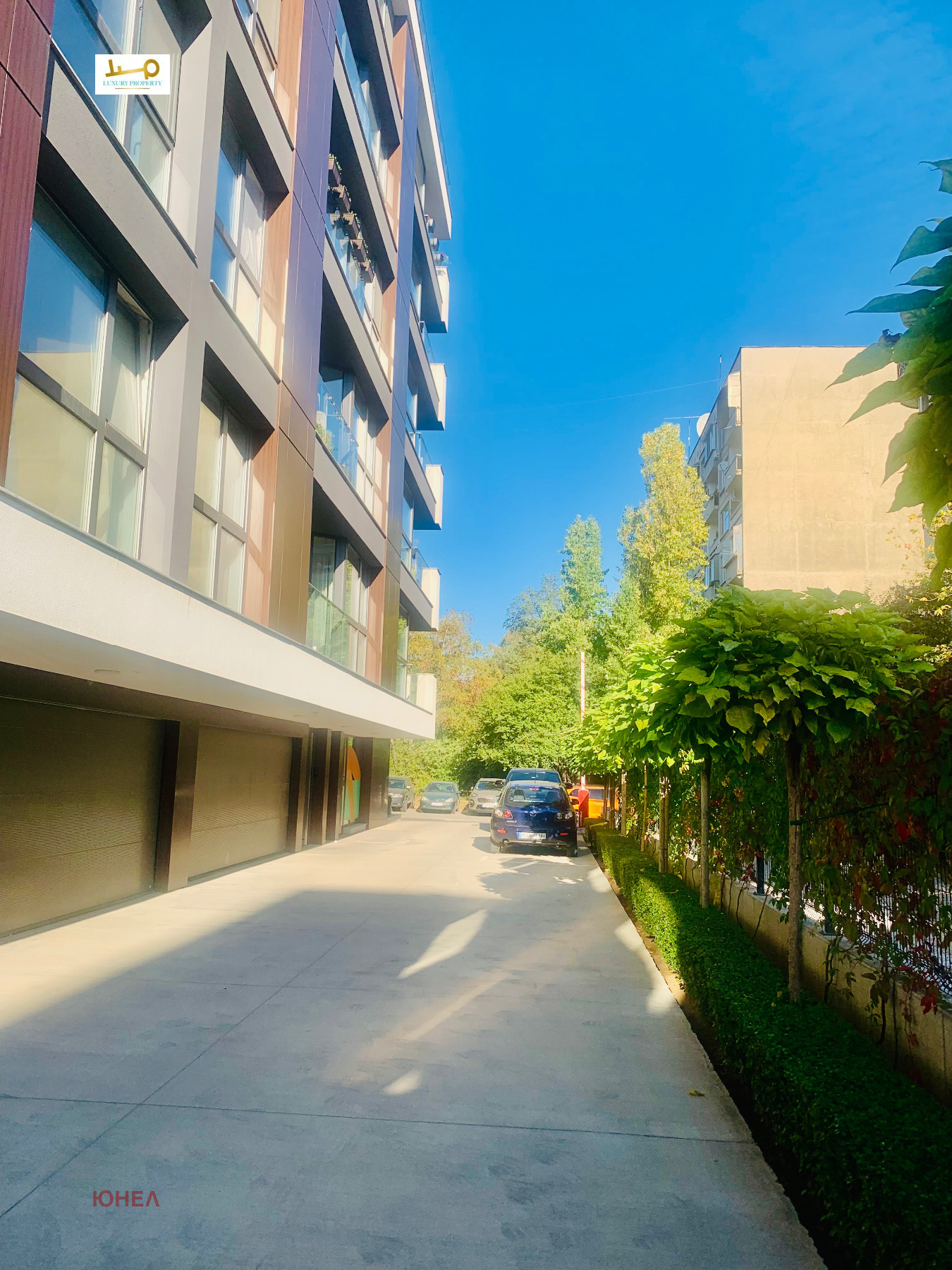 Продава ГАРАЖ, ПАРКОМЯСТО, гр. София, Борово, снимка 3 - Гаражи и паркоместа - 54112390