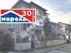 Къща гр. Елена, област Велико Търново 2