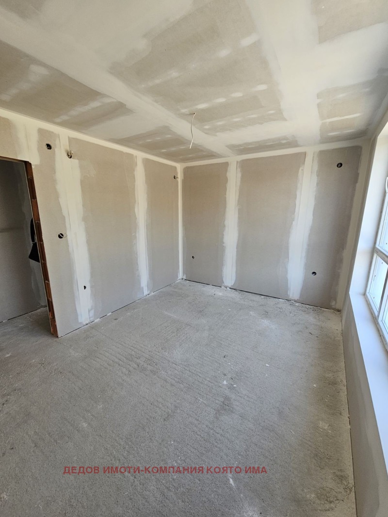 Продава  2-стаен град Стара Загора , Железник - център , 81 кв.м | 93595206 - изображение [2]