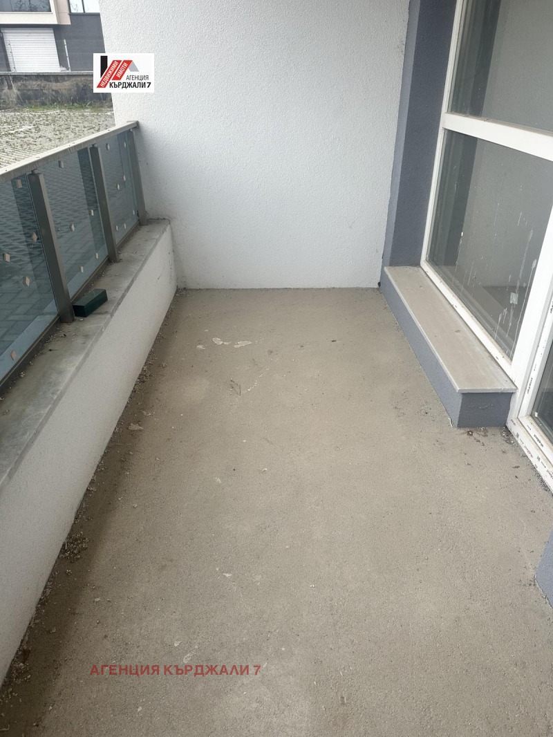 Продава 2-СТАЕН, гр. Кърджали, Възрожденци, снимка 5 - Апартаменти - 53389618