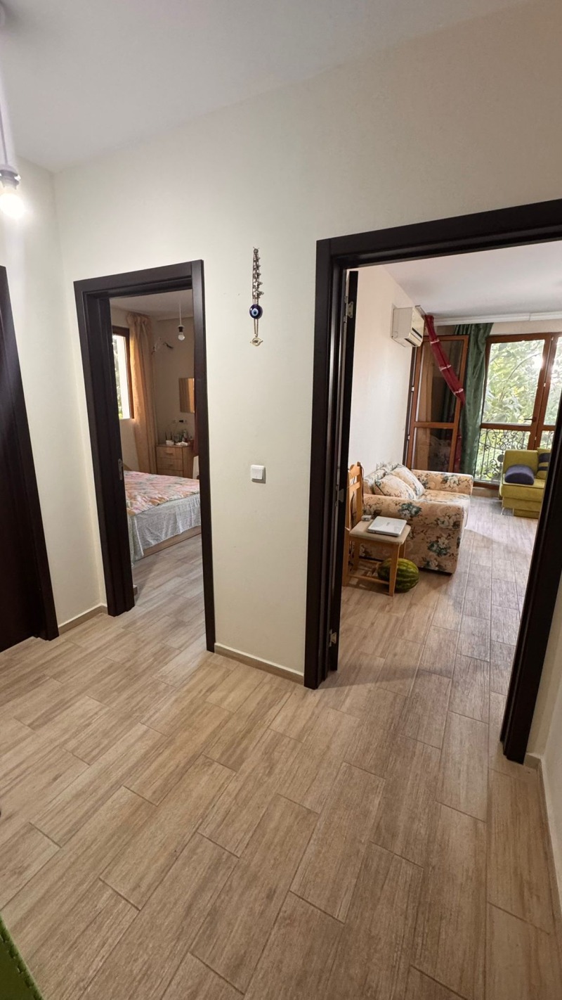 En venta  2 dormitorios región Burgas , k.k. Slanchev bryag , 70 metros cuadrados | 28380141 - imagen [2]