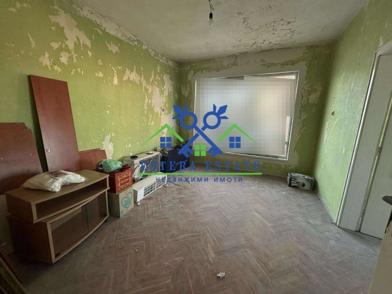 À venda  3 quartos Chumen , Matematitcheska gimnaziia , 100 m² | 43453858