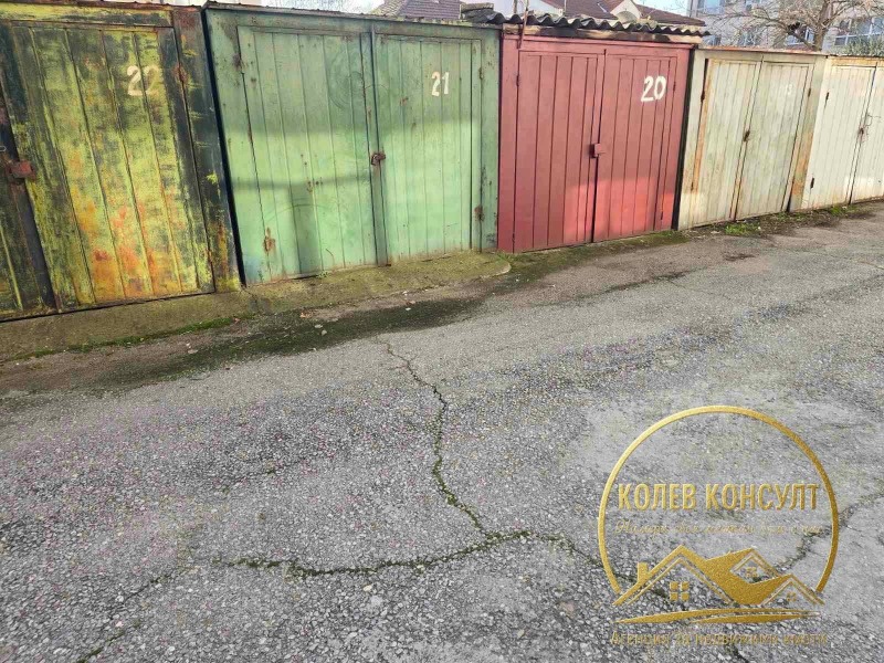 Продава 4-СТАЕН, гр. Харманли, област Хасково, снимка 2 - Апартаменти - 52622043