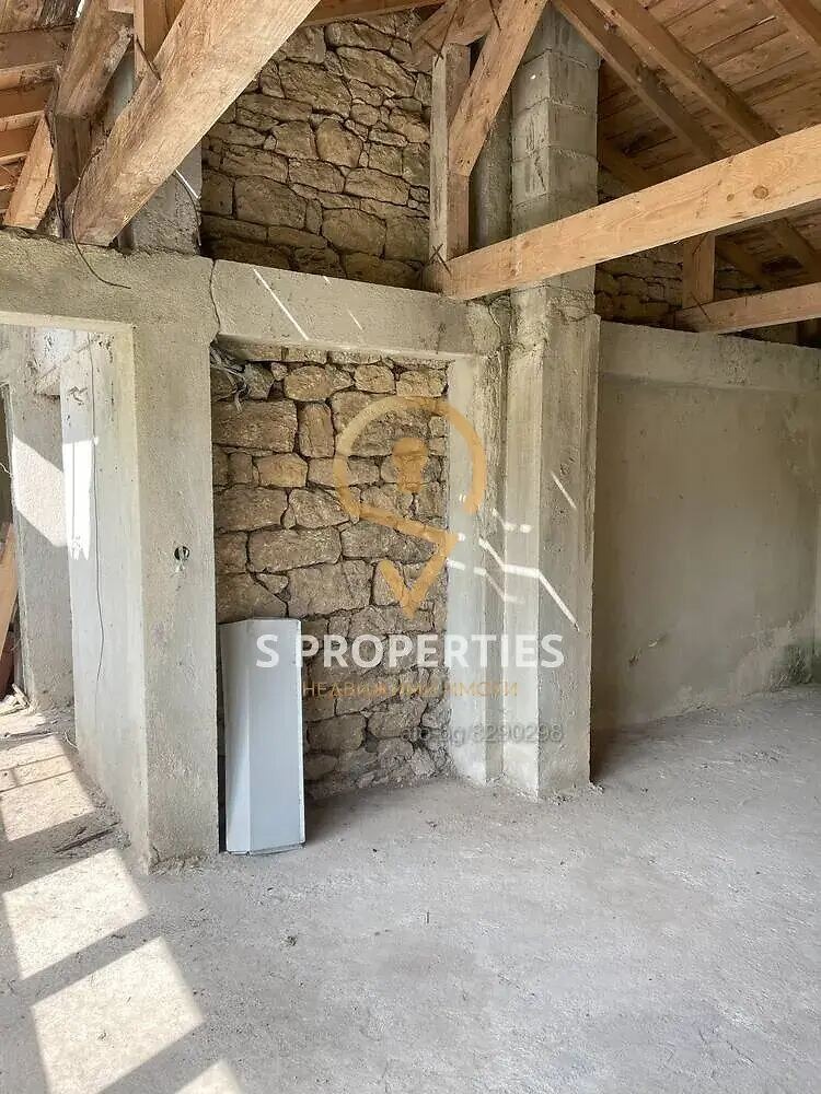 Продава КЪЩА, с. Изгрев, област Варна, снимка 8 - Къщи - 52322175