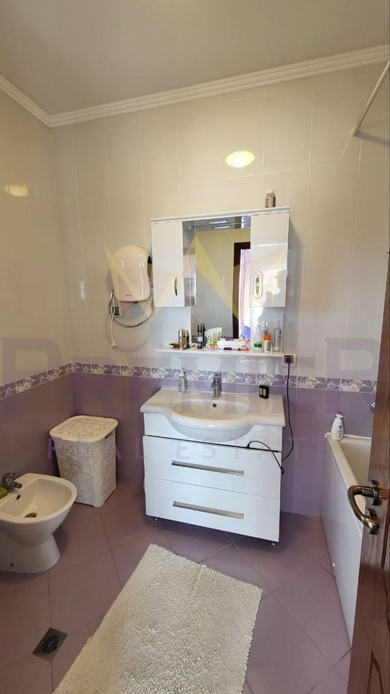 Продава КЪЩА, гр. Варна, м-т Манастирски рид, снимка 8 - Къщи - 53002735