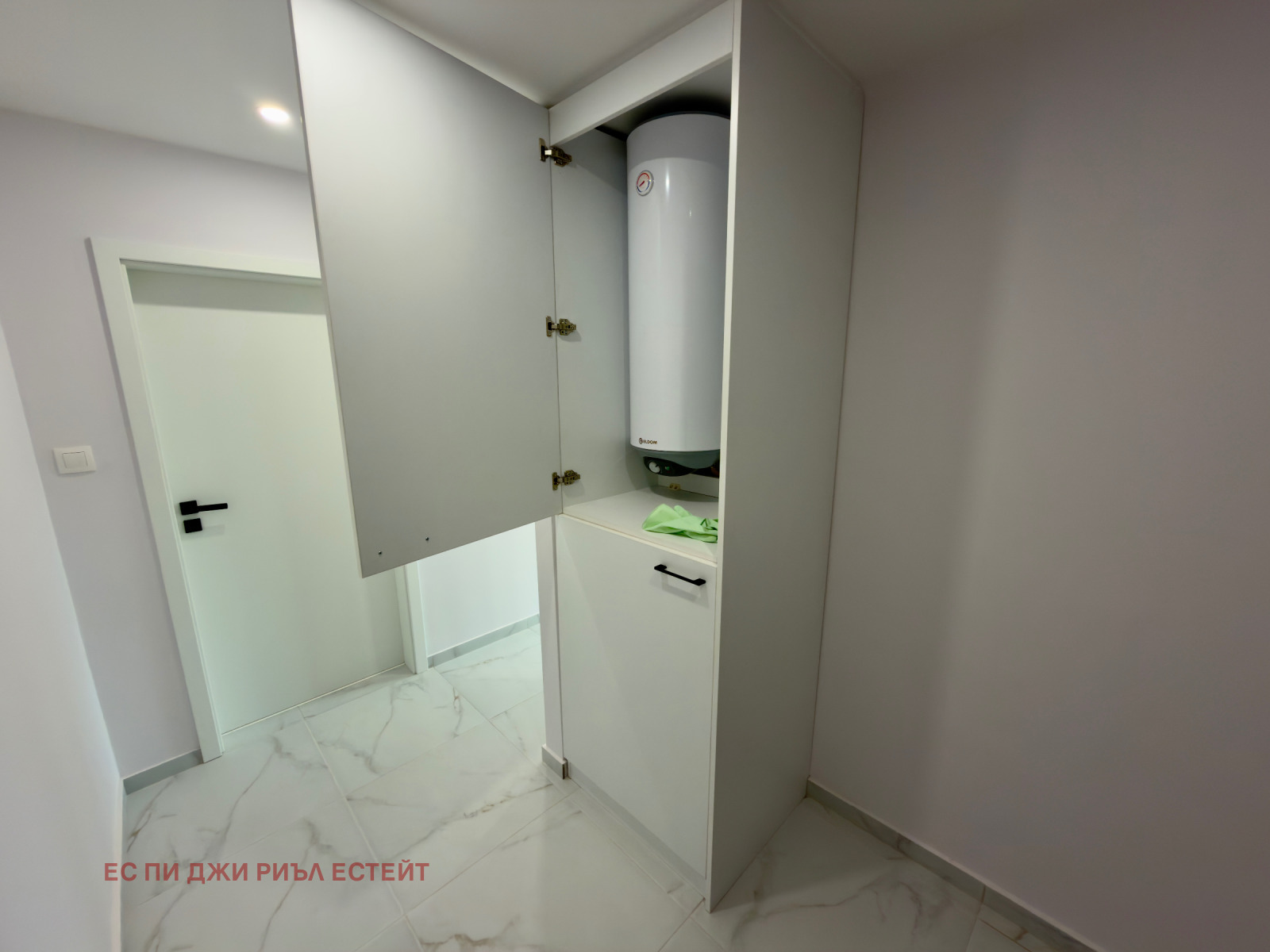 Продава 3-СТАЕН, гр. София, Сухата река, снимка 17 - Апартаменти - 56561276
