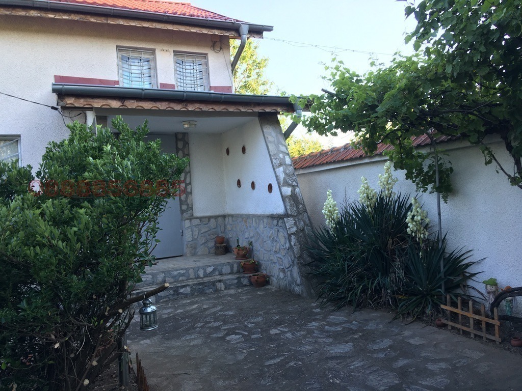 Продава КЪЩА, с. Веринско, област София област, снимка 9 - Къщи - 56047869