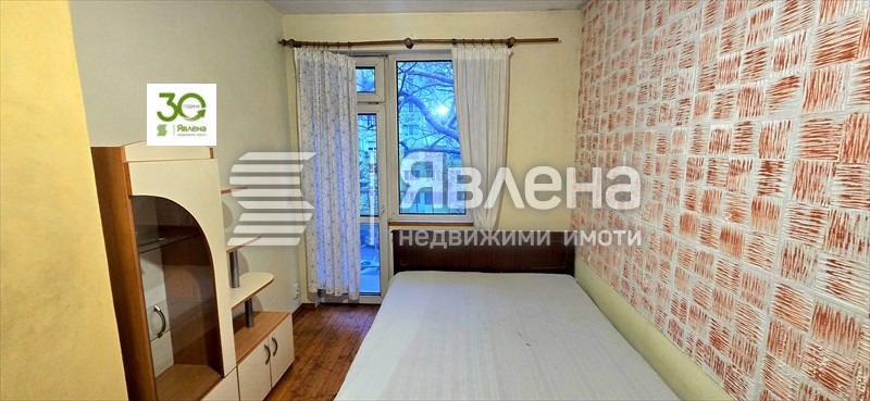 Продава МНОГОСТАЕН, гр. Варна, Лятно кино Тракия, снимка 3 - Апартаменти - 54129546