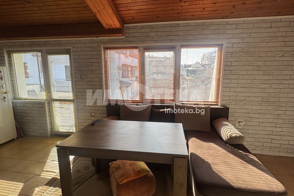 Продава 3-СТАЕН, гр. Пловдив, Кючук Париж, снимка 2 - Апартаменти - 54367725