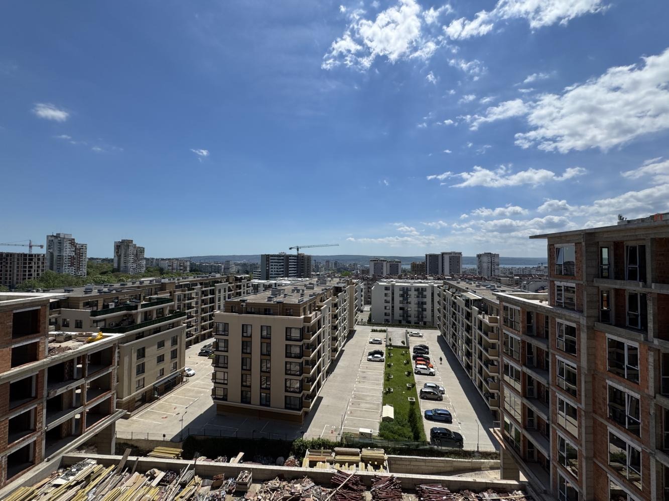 Продава 3-СТАЕН, гр. Варна, Възраждане 1