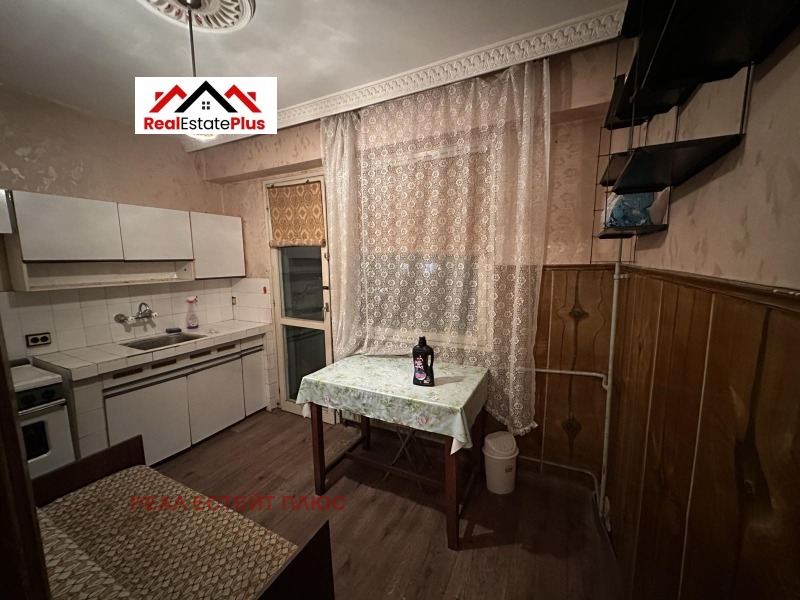 Продава 2-СТАЕН, гр. Плевен, Сторгозия, снимка 3 - Апартаменти - 53033181