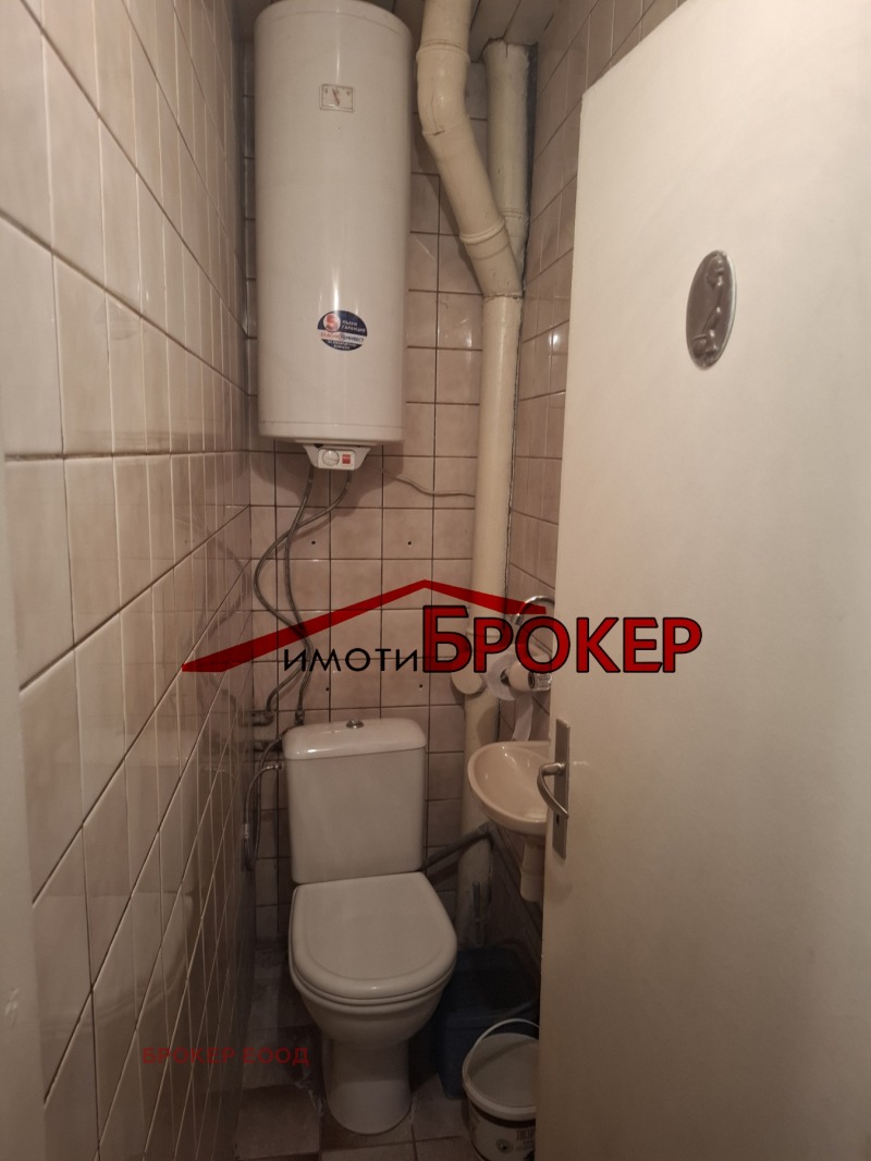 Продава  3-стаен град Сливен , Стоян Заимов , 87 кв.м | 79549530 - изображение [4]