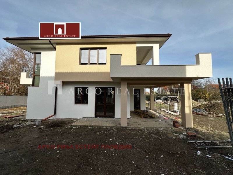 Продава КЪЩА, с. Белащица, област Пловдив