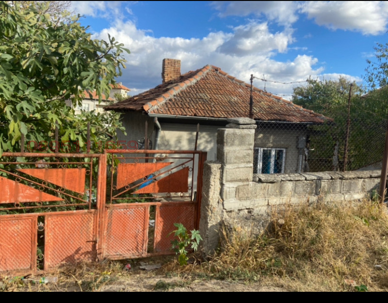 Продава КЪЩА в област Добрич, гр. Тервел - 88 кв.м / 38 000 € » 74 321.54 лв.