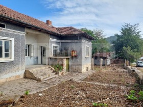 House Ostritsa, region Ruse 2