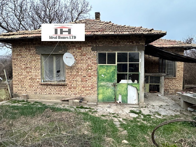 Продава КЪЩА, с. Ковачевец, област Търговище, снимка 3 - Къщи - 44711015