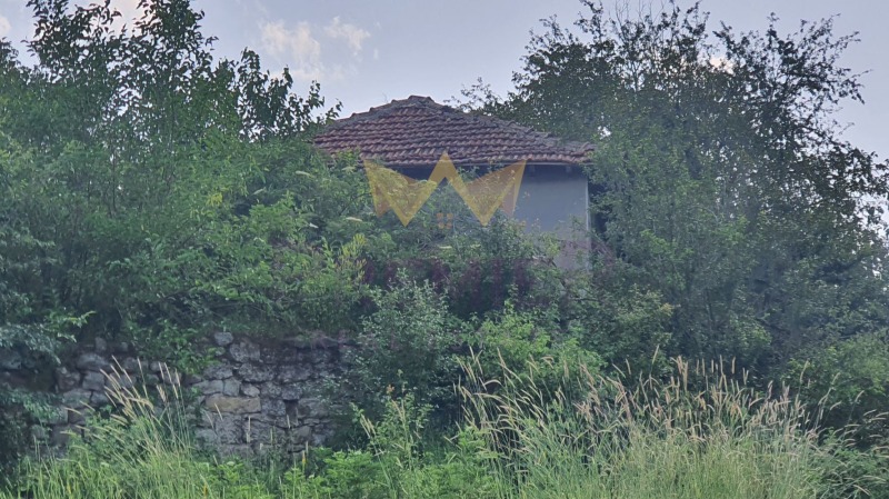 Продава КЪЩА, с. Войводино, област Варна, снимка 3 - Къщи - 46198958