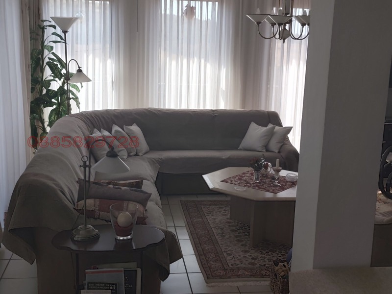 Продава КЪЩА, Извън страната, област Извън страната, снимка 8 - Къщи - 52328981