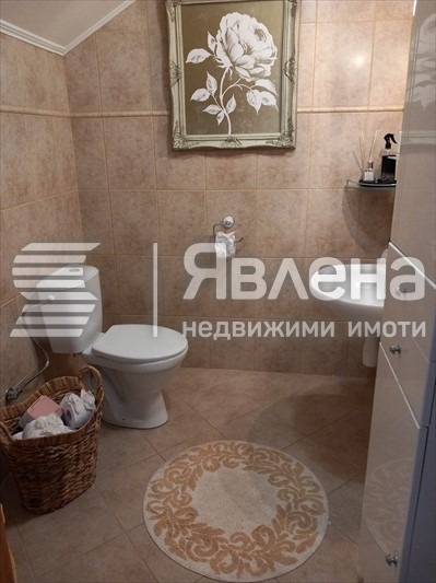 Продава КЪЩА, с. Безводица, област Добрич, снимка 10 - Къщи - 53251515
