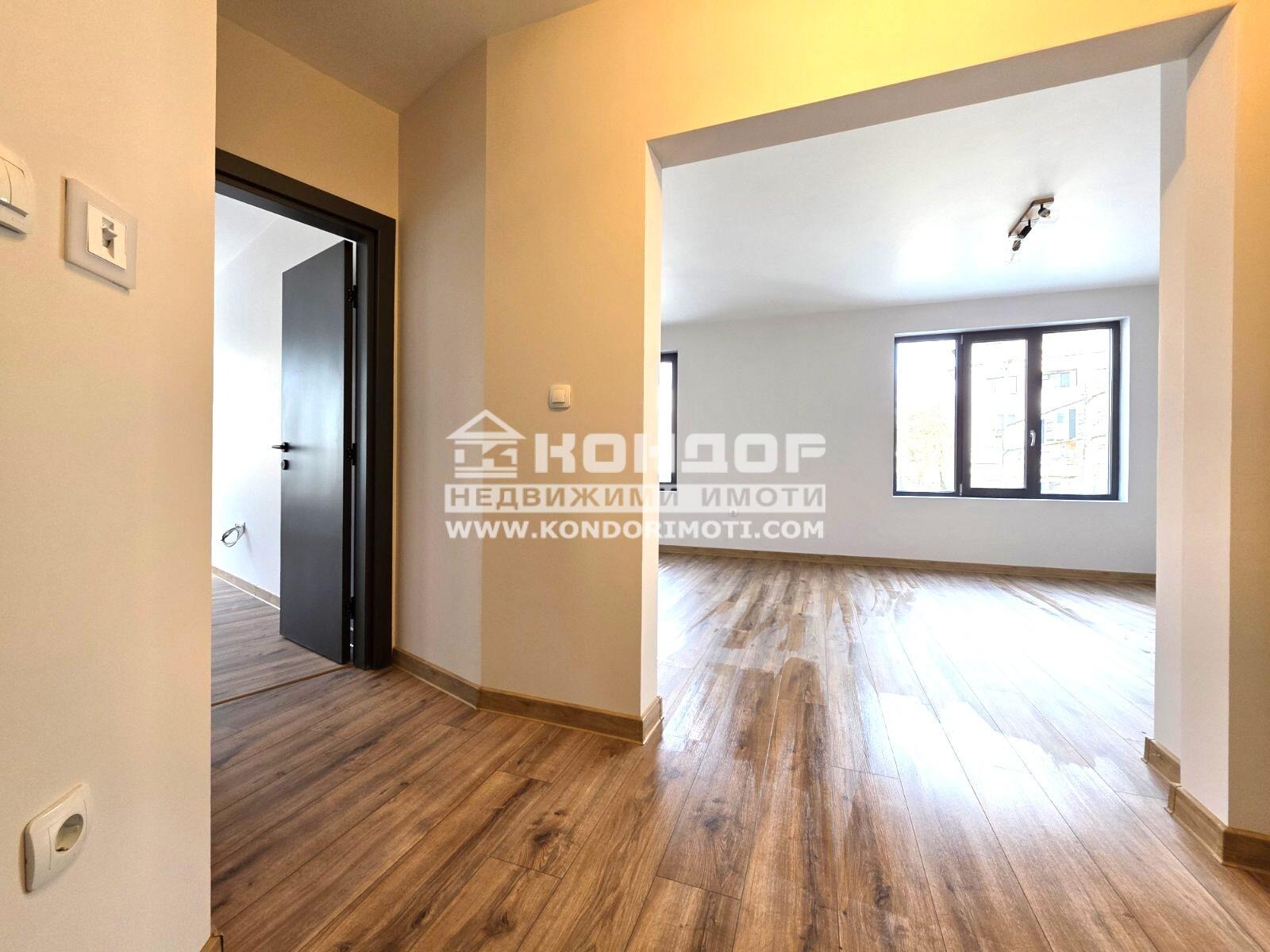 Продава 2-СТАЕН, гр. Пловдив, Кършияка, снимка 3 - Апартаменти - 50686107