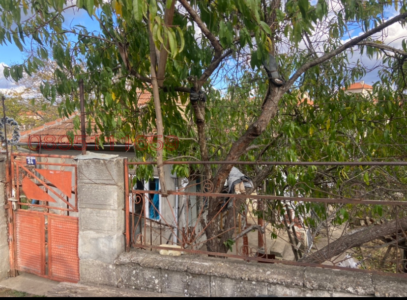 Продава КЪЩА, гр. Тервел, област Добрич, снимка 2 - Къщи - 54172079