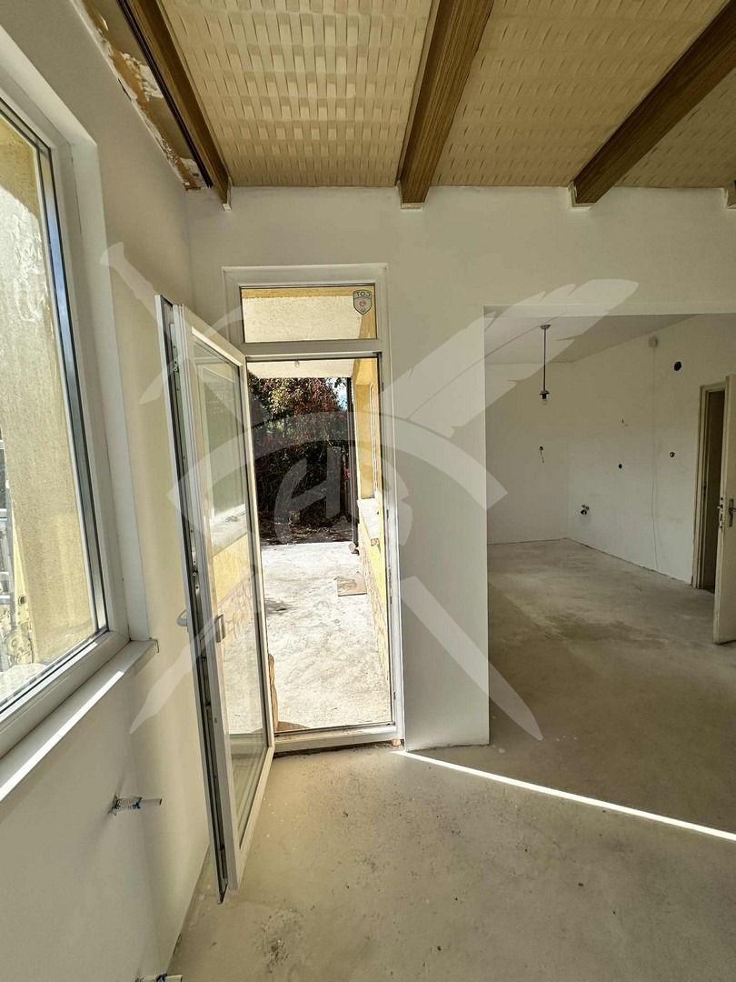 Продава КЪЩА, гр. София, гр. Банкя, снимка 8 - Къщи - 53735448