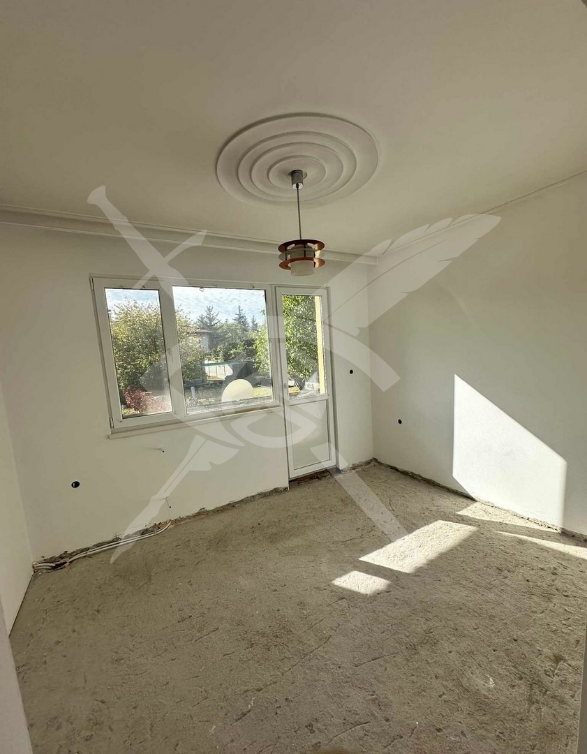 Продава КЪЩА, гр. София, гр. Банкя, снимка 2 - Къщи - 53735448