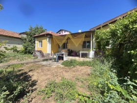 Huis Kavarna, regio Dobritsj