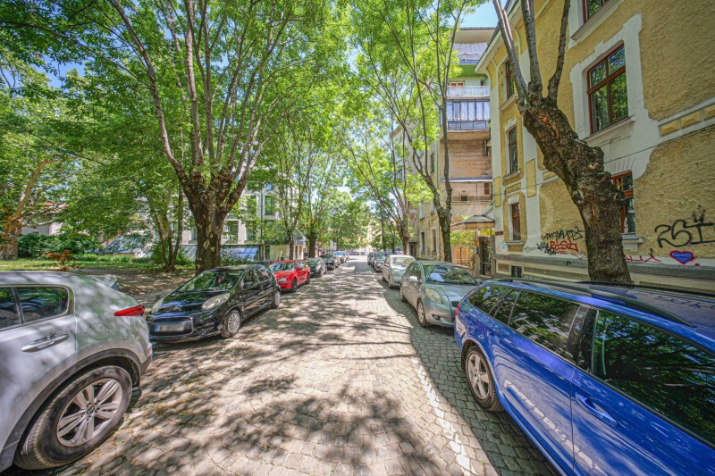 Продава  3-стаен град София , Център , 107 кв.м | 47642507 - изображение [2]