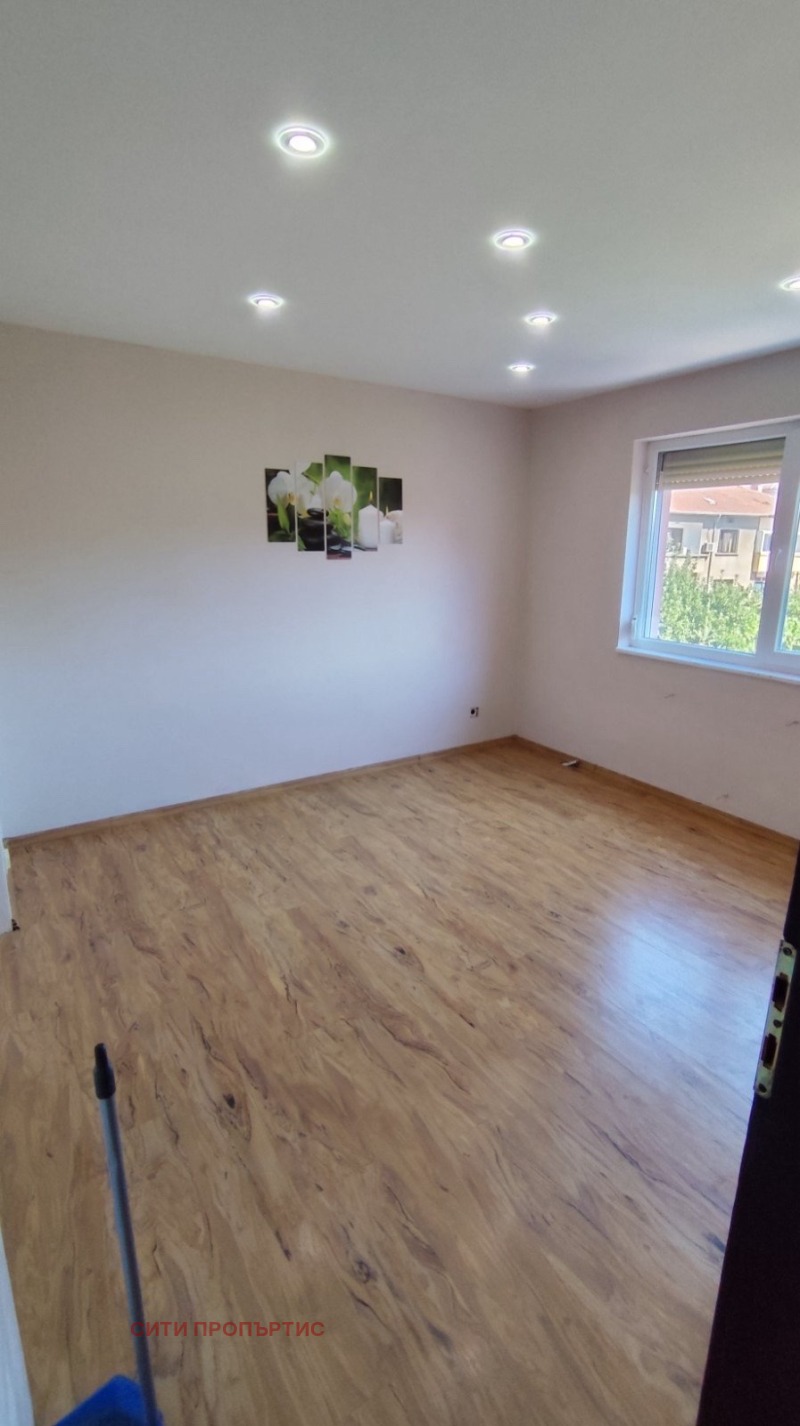 Продава  3-стаен град Благоевград , Грамада , 93 кв.м | 83284067 - изображение [4]
