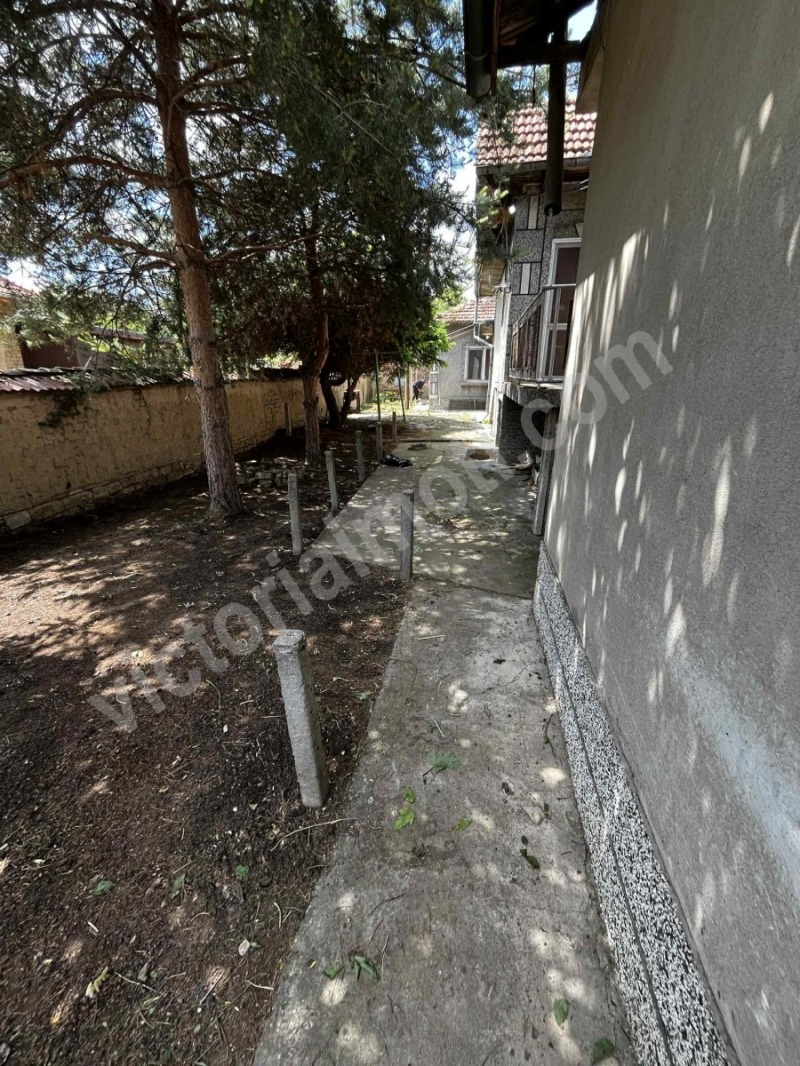 Продава КЪЩА, гр. Полски Тръмбеш, област Велико Търново, снимка 11 - Къщи - 53343941