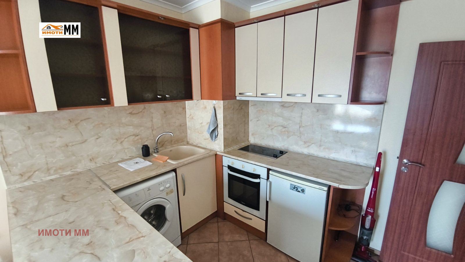 Продава 2-СТАЕН, гр. Пловдив, Христо Смирненски