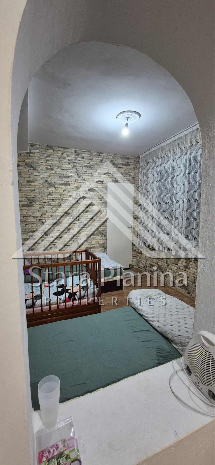 Продава КЪЩА, с. Беловец, област Разград, снимка 13 - Къщи - 55724384