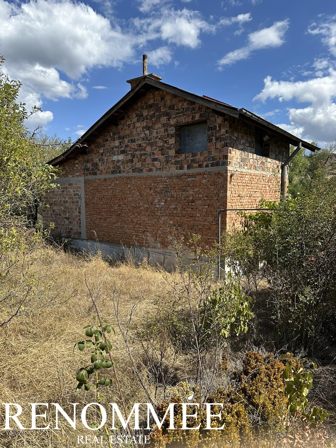 Продава КЪЩА, с. Драгоил, област София област