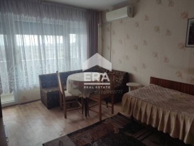 1 bedroom Orfey, Haskovo 1