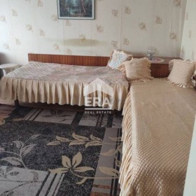 1 chambre Orfei, Haskovo 4