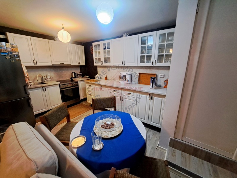 Продается  1 спальня Варна , Център , 80 кв.м | 42802217