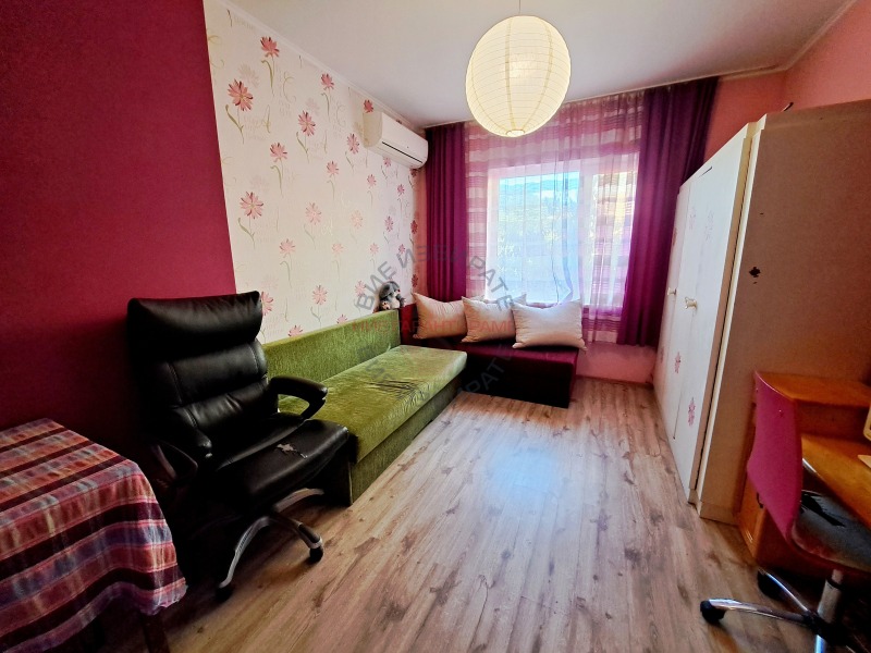 Продава  2-стаен град Варна , Център , 64 кв.м | 61134289