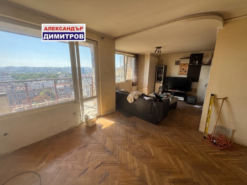 Продава  3-стаен, град Русе, Център •  200 000 € • ID 93037158 — holmes.bg - [1] 