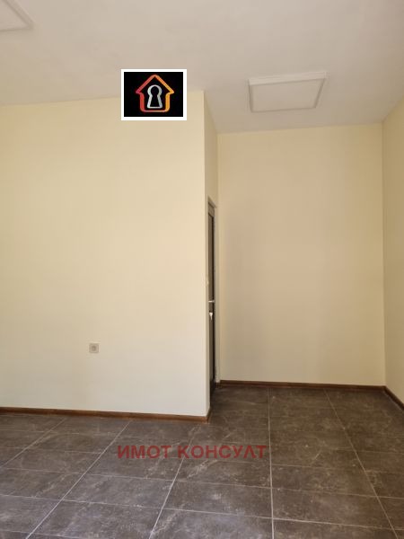 Продава ОФИС, гр. Враца, Център, снимка 2 - Офиси - 52883286