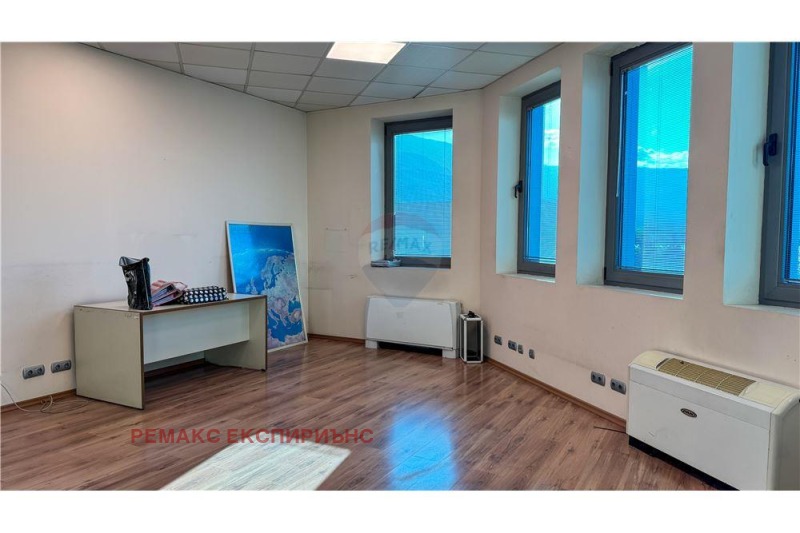 Продава БИЗНЕС ИМОТ, гр. Петрич, област Благоевград, снимка 14 - Други - 51566295