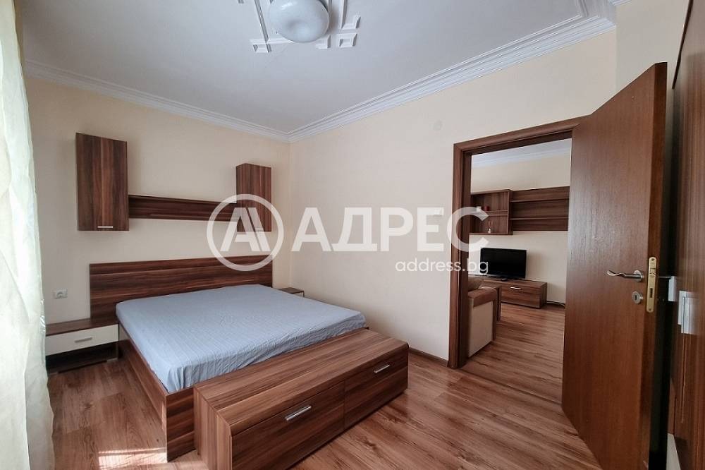 Продава 3-СТАЕН, гр. София, Гео Милев