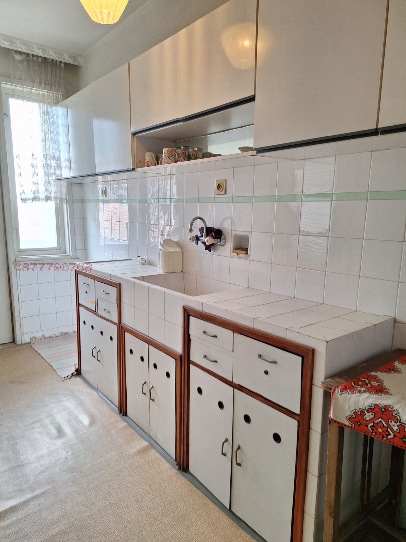Продава ЕТАЖ ОТ КЪЩА, гр. Провадия, област Варна, снимка 2 - Етаж от къща - 54345713